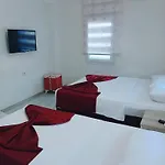 Δωμάτια σε οικογενειακή κατοικία Denizyildizi Centrum *